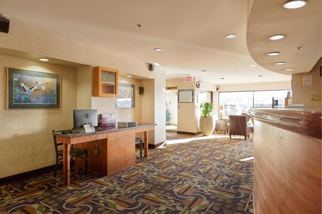 Ramada By Wyndham Abbotsford Ξενοδοχείο Εξωτερικό φωτογραφία