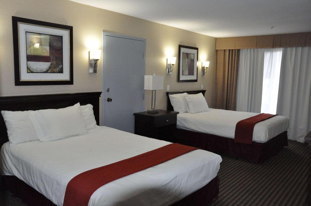 Ramada By Wyndham Abbotsford Ξενοδοχείο Εξωτερικό φωτογραφία